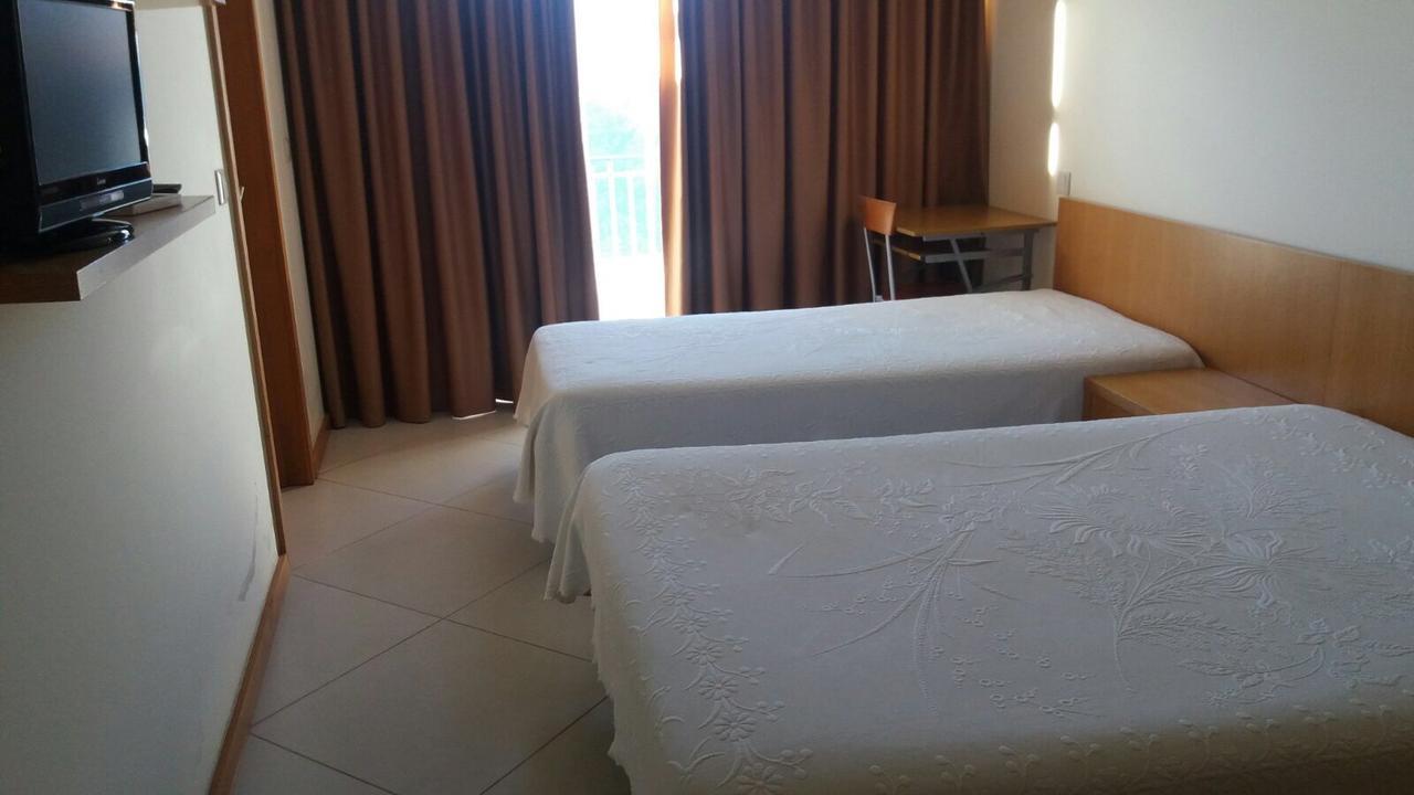 Bed and Breakfast Refugio Do Geres Alamela Екстер'єр фото